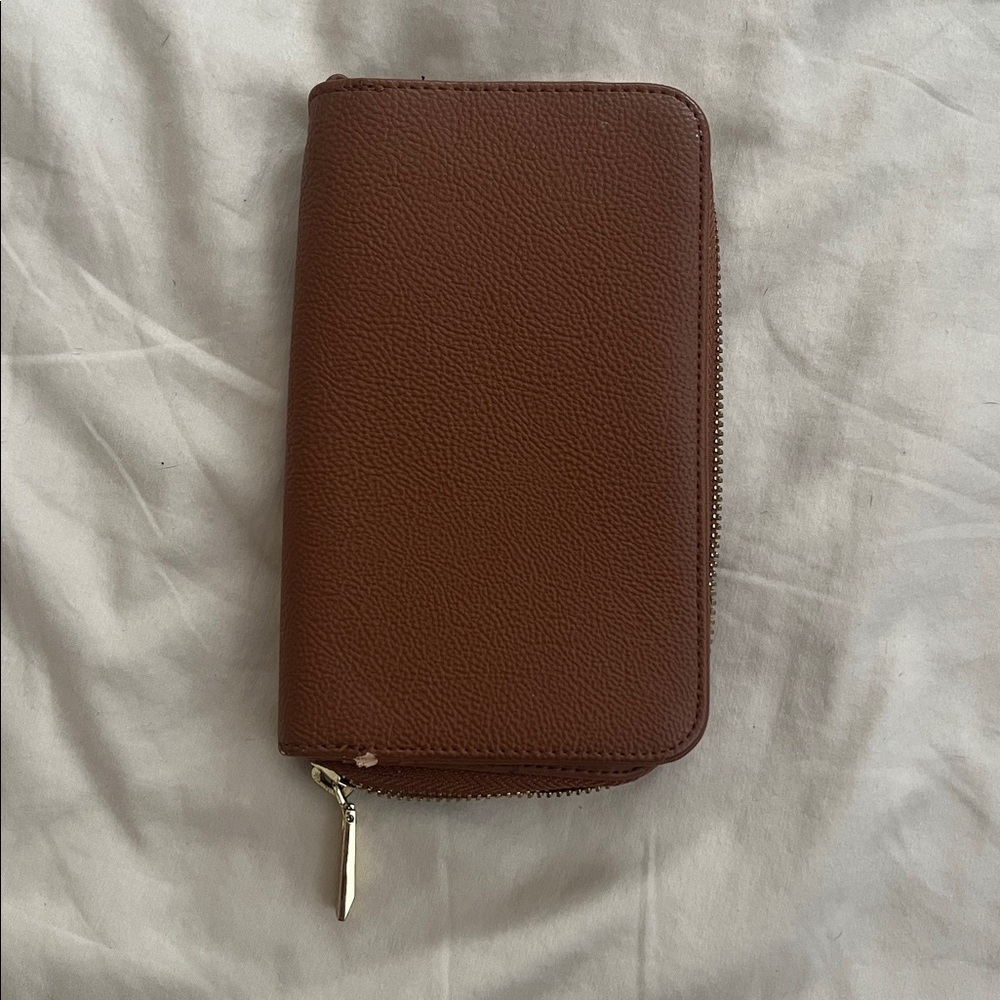 Brown Leather Zip Wallet
